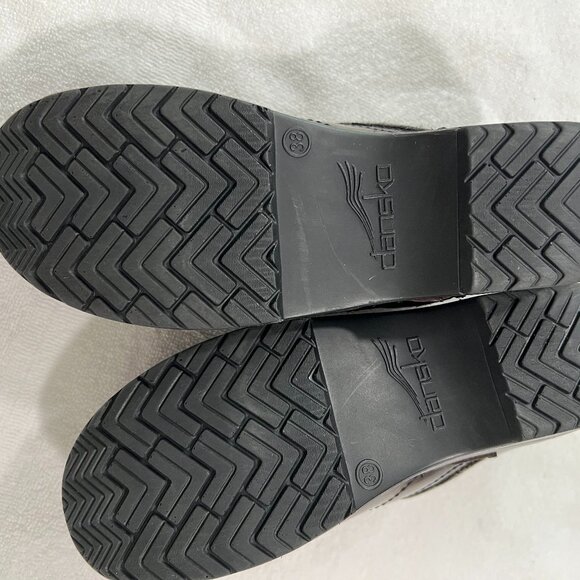 Dansko Dark Brown Clogs, EU 38 Narrow - Picture 10 of 12
